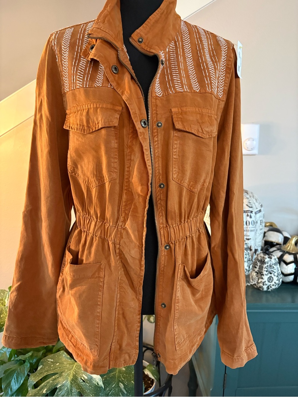 Faveur Women's Utility Jacket in Rust - Small